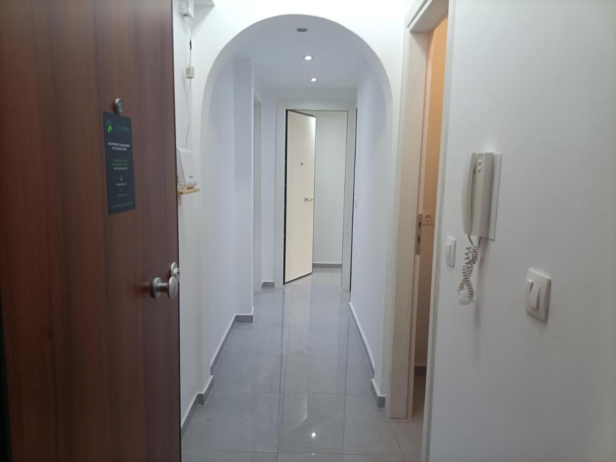 City O-Central Apartment Атина Екстериор снимка